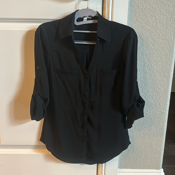 2 beautiful blouses in great condition! - Picture 2 of 4